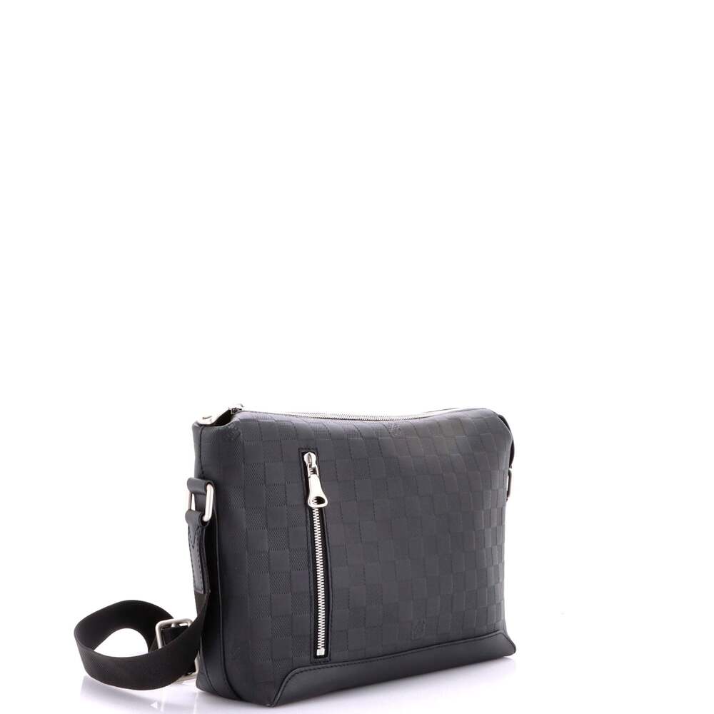 Louis Vuitton Discovery Messenger Bag #229516L12B - Picture 2 of 9